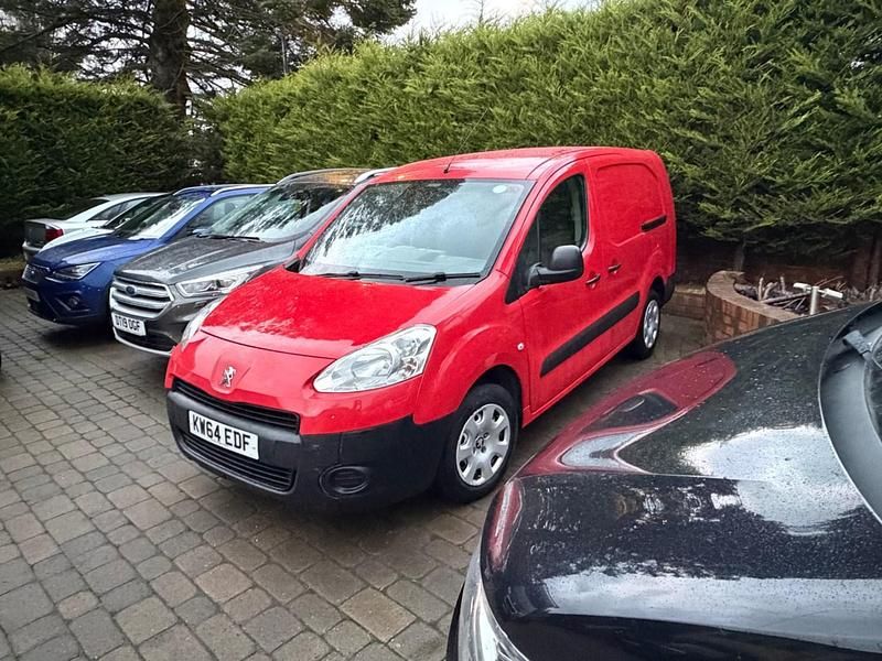 Red Used 2015 Peugeot Partner S MPV | £4,290 (Super price) - Image 1/3