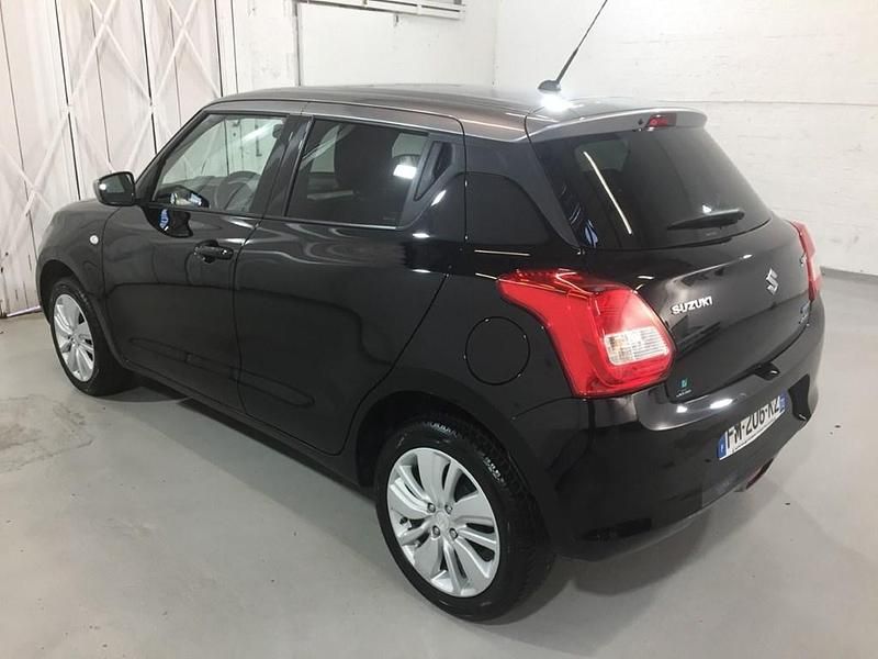Used Suzuki Swift 90 HP (66 kW) 2019 Black Hatchback