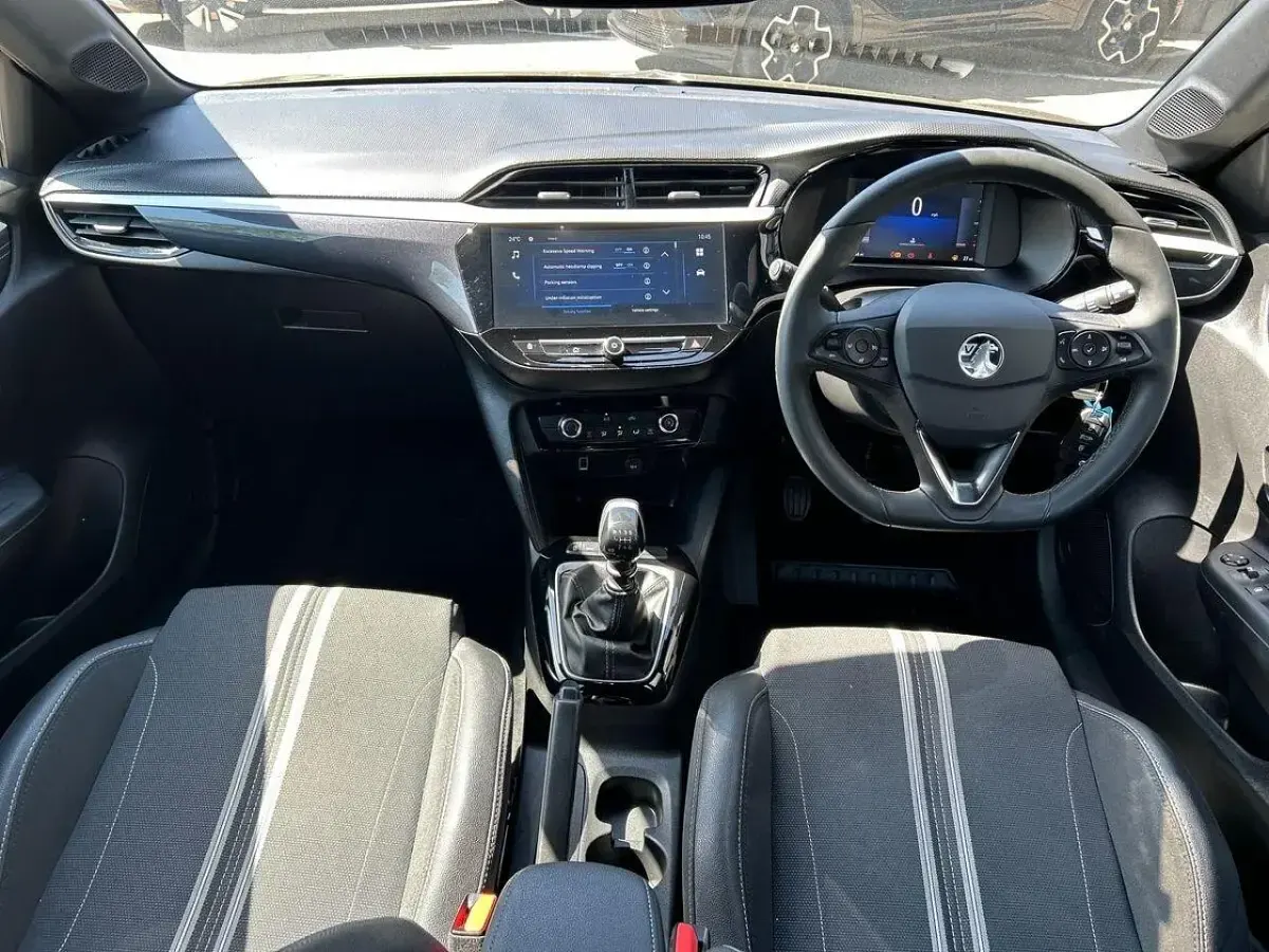 Second-hand Vauxhall Corsa S 99 CP (72 kW) 2025 Negru Hatchback