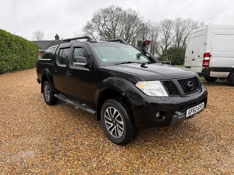 Used Nissan Navara Tekna 2012 Black Pickup
