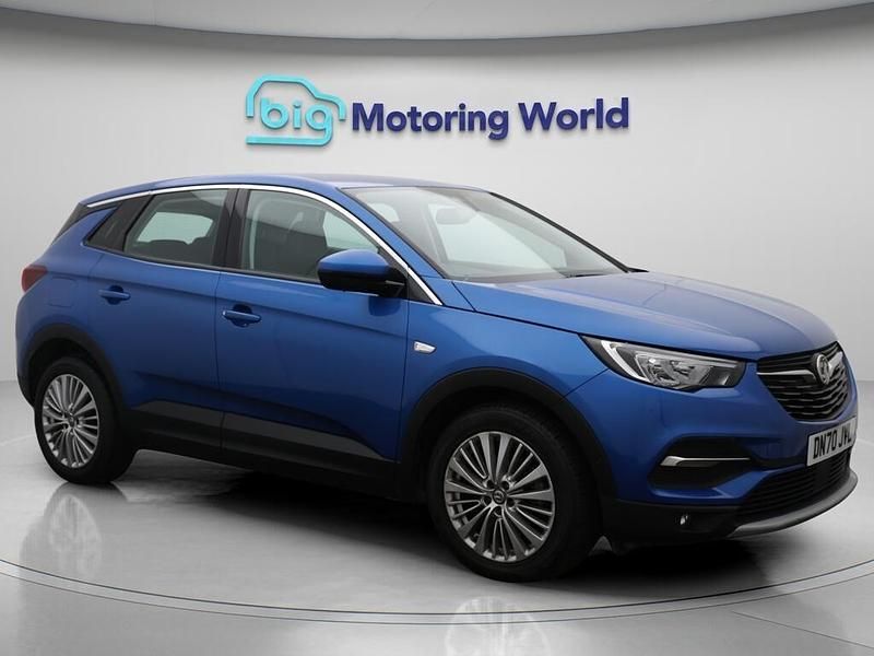 Blue Used 2020 Vauxhall Grandland X Business Edition SUV | £10,192 (Good price) - Image 1/4