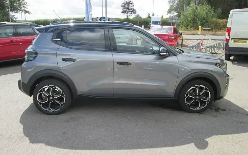 Used Citroën e-C3 83 kW (113 HP) 2025 Grey Hatchback