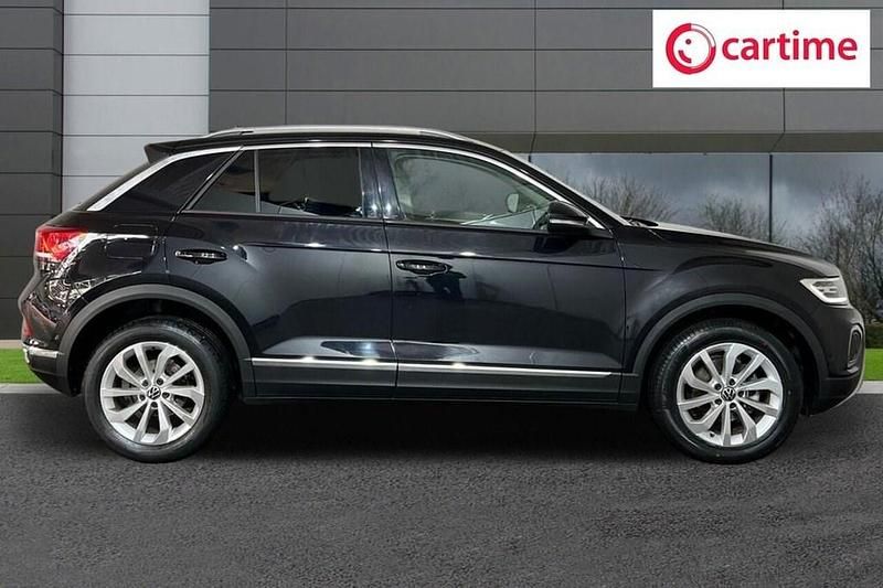 Used VW T-Roc Style 150 HP (110 kW) 2022 Black SUV