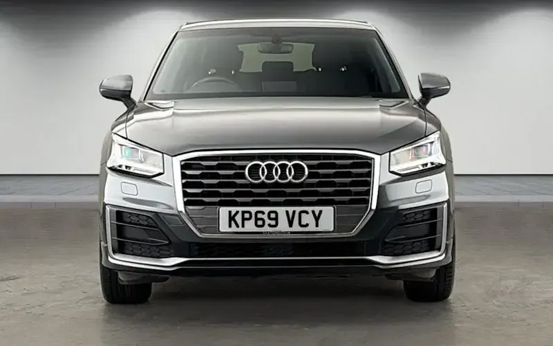 Used Audi Q2 S-Line 116 HP (85 kW) 2019 Daytona grey SUV