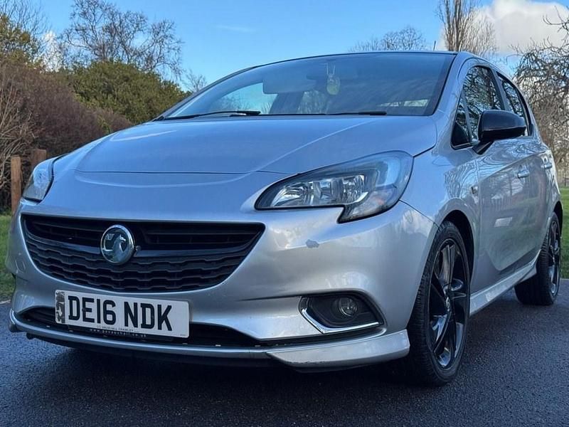 Used Vauxhall Corsa Edition 90 HP (66 kW) 2015 Silver Hatchback