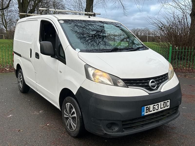 Used Nissan NV200 Acenta 2013 White MPV