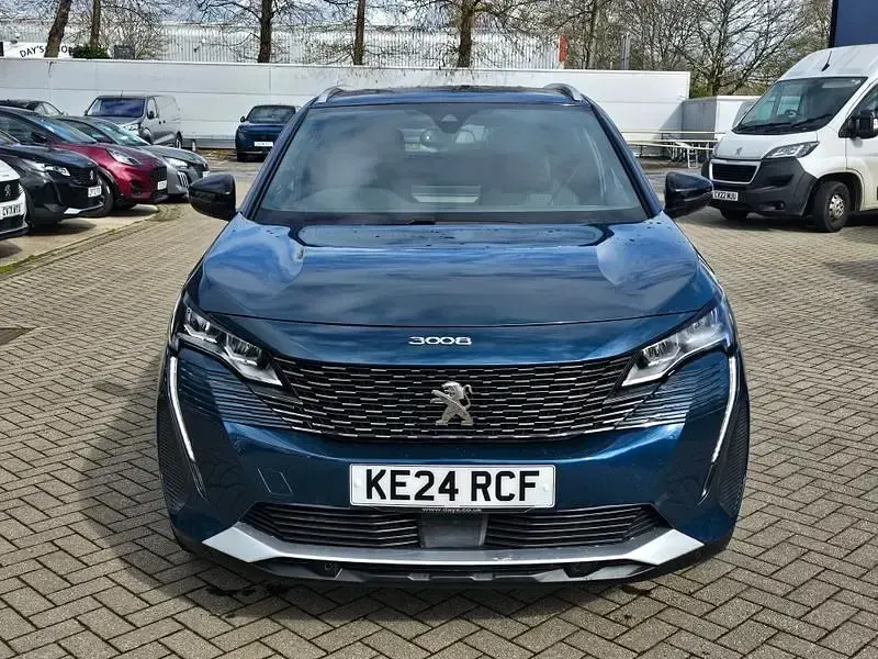 Gebraucht Peugeot 3008 Allure 130 PS (95 kW) 2024 Blau SUV