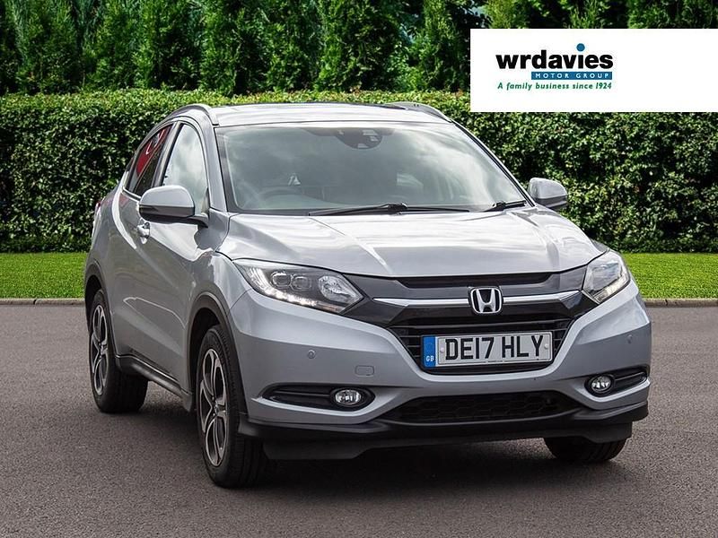 Silver Used 2017 Honda HR-V EX SUV | £11,299 (Fair price) - Image 1/4