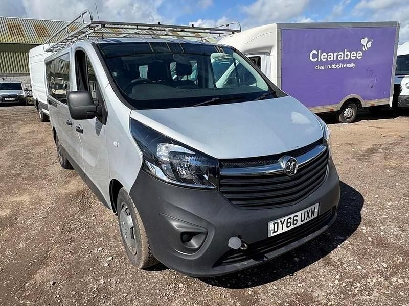 Silver Used 2016 Vauxhall Vivaro Van | £3,735 (Super price) - Image 1/4