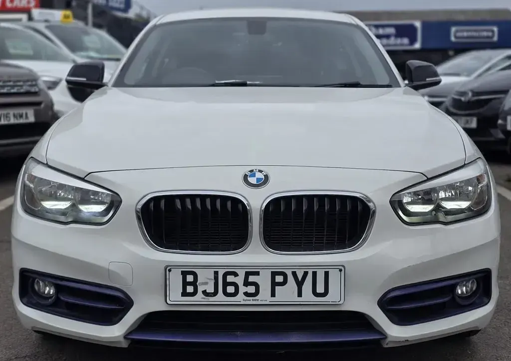 Used BMW 120 Sport Line 177 HP (130 kW) 2015 White Hatchback