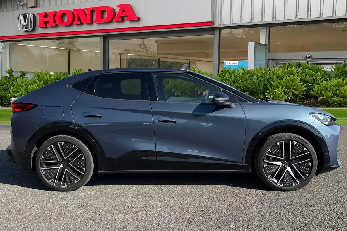 Used Cupra Tavascan VZ2 250 kW (340 HP) 2025 Blue SUV