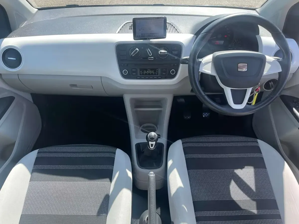 Used Seat Mii SE 2012 White Hatchback