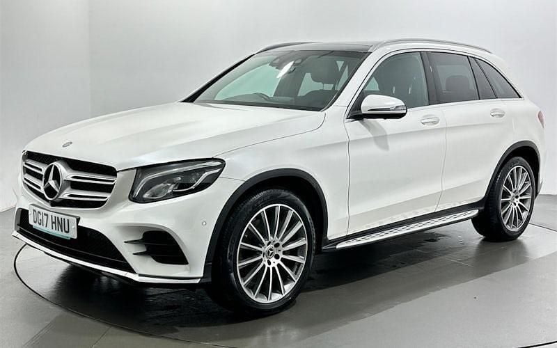 Used Mercedes GLC350 AMG line 258 HP (189 kW) 2017 White Estate