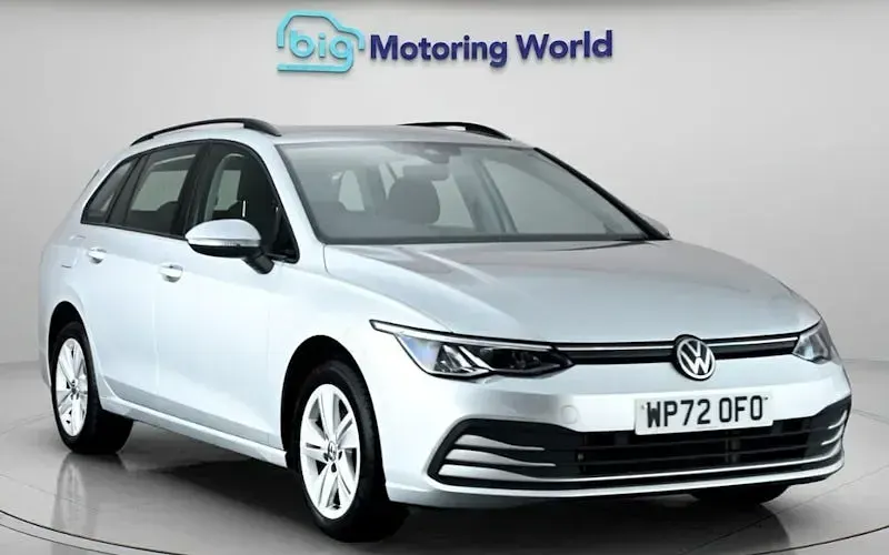 Used VW Golf VIII S 131 HP (96 kW) 2023 Estate