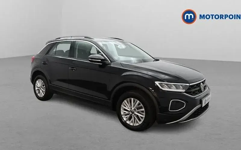 Used VW T-Roc Life 110 HP (80 kW) 2024 SUV