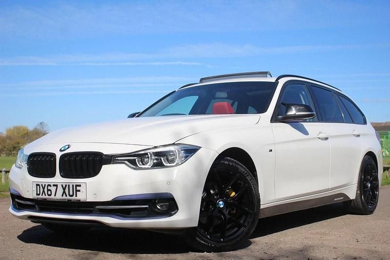 Used BMW 318 Sport Line 2017 White Estate