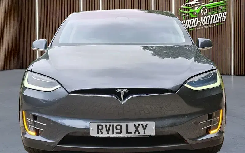 Used Tesla Model X Standard Range 448 kW (610 HP) 2019 Grey SUV