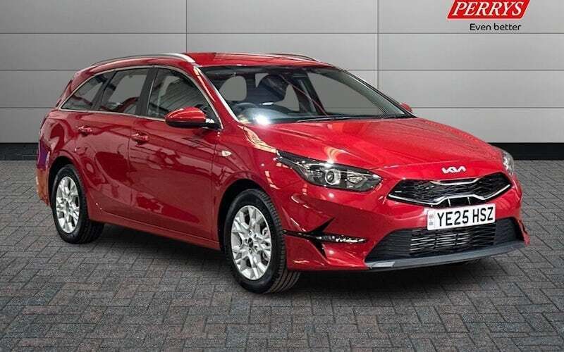 New 2025 Kia Ceed Sportswagon 2 Estate | £20,900 (Fair price) - Image 1/4