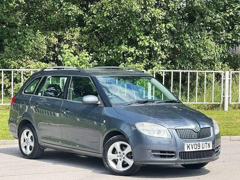 Used Skoda Fabia 105 HP (77 kW) 2009 Grey Estate