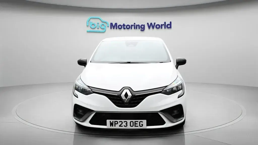 Używany Renault Clio V RS Line 90 KM (66 kW) 2023 Biały Hatchback