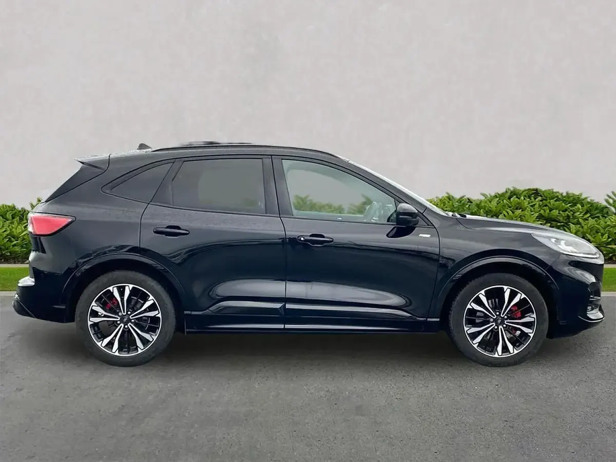 Used Ford Kuga ST-Line X 225 HP (165 kW) 2023 Black SUV