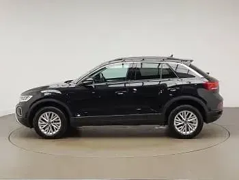 Used VW T-Roc Life 150 HP (110 kW) 2023 Black SUV