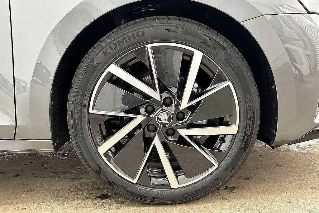 New Skoda Octavia SportLine 2026 Estate