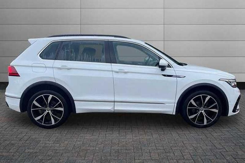 Used VW Tiguan R-line Edition 150 HP (110 kW) 2024 White SUV