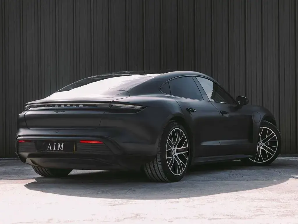 Usado Porsche Taycan Performance Package 11 kW (15 CV) 2021 Negro Berlina