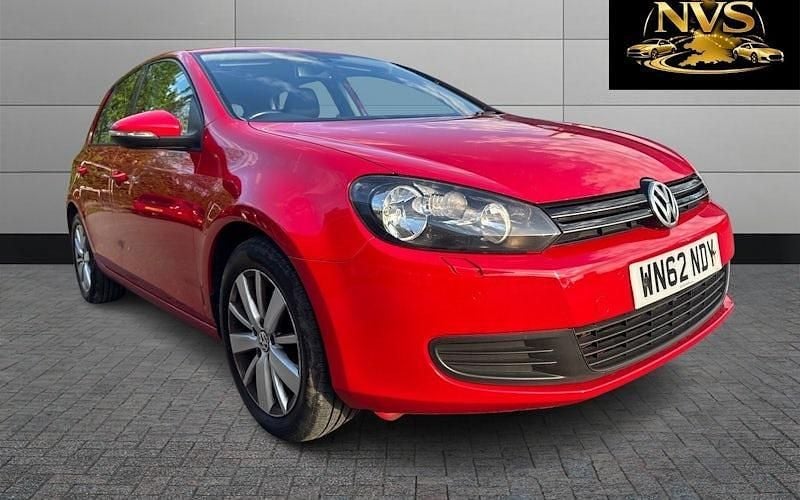 Begagnad VW Golf VII Match 105 HK (77 kW) 2015 Halvkombi
