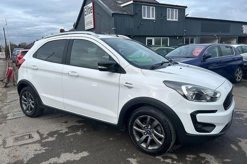 Used Ford Ka Plus Active 85 HP (62 kW) 2019 White Hatchback