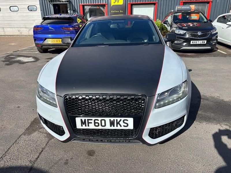 Begagnad Audi A5 S-Line 87 HK (63 kW) 2010 Grå Sportkupé