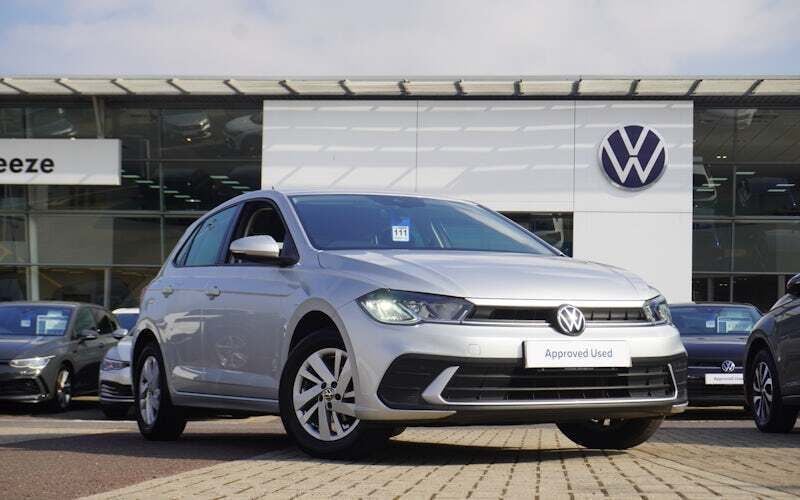 Used 2025 VW Polo Life Hatchback | £14,990 (Super price) - Image 1/4