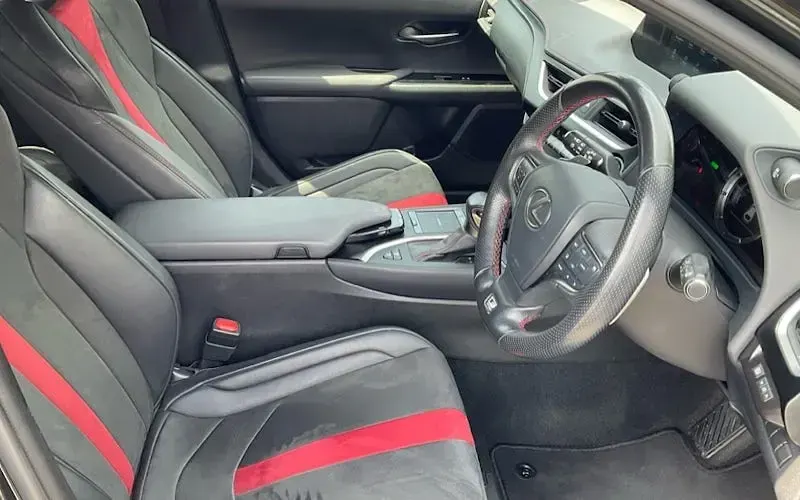 Used Lexus UX Sport Line 184 HP (135 kW) 2020 Black SUV