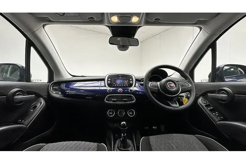 Used Fiat 500X Cross 120 HP (88 kW) 2018 Venezia blue SUV