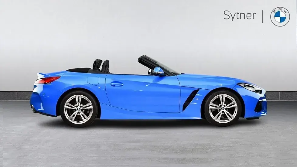 Used BMW Z4 M Sport 194 HP (142 kW) 2021 Blue Cabriolet