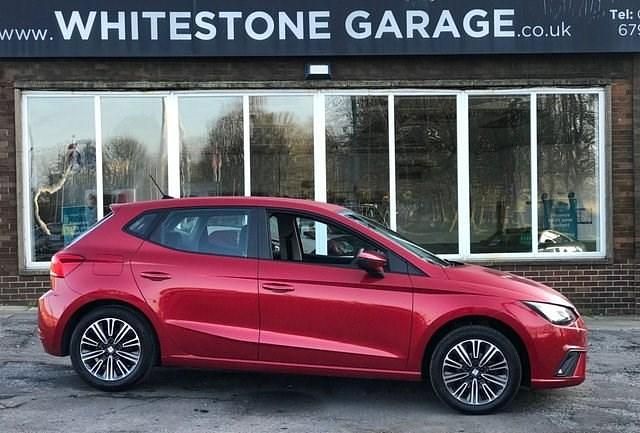 Used Seat Ibiza SE Technology 95 HP (69 kW) 2024 Red Hatchback