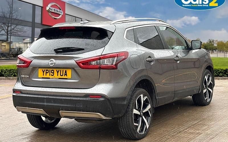 Used Nissan Qashqai Tekna 150 HP (110 kW) 2019 Grey SUV