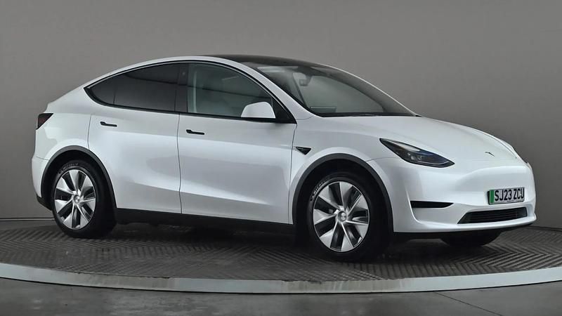 Used Tesla Model Y RWD 219 kW (299 HP) 2023 White SUV