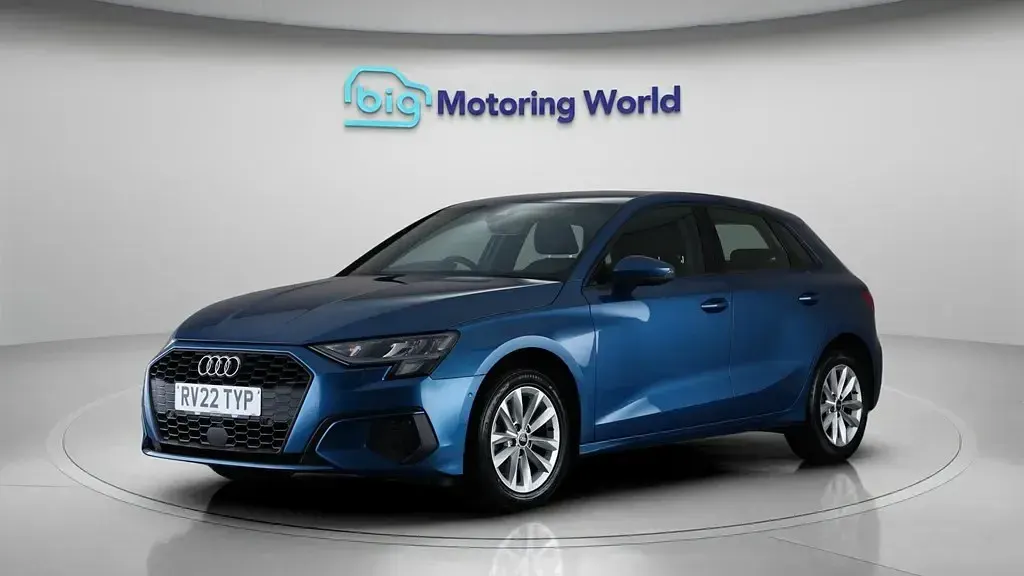 Used Audi A3 Sportback 150 HP (110 kW) 2022 Blue Hatchback