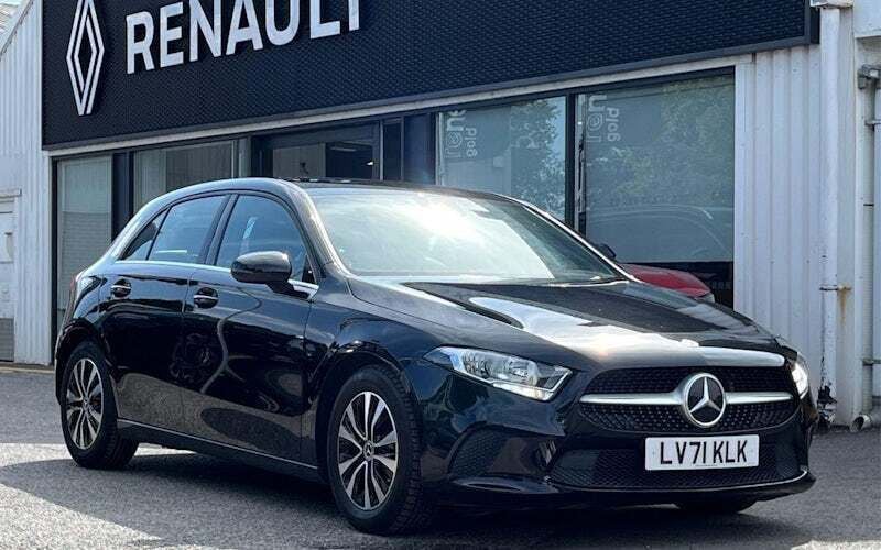 Used 2022 Mercedes A180 SE Hatchback | £18,257 (Good price) - Image 1/4