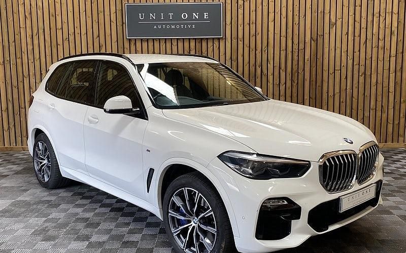 White Used 2019 BMW X5 M Sport SUV | £36,750 (Good price) - Image 1/4