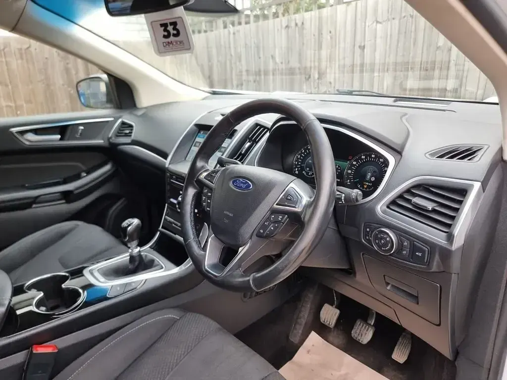 Usado Ford Edge Titanium 180 HP (132 kW) 2017 Branco SUV