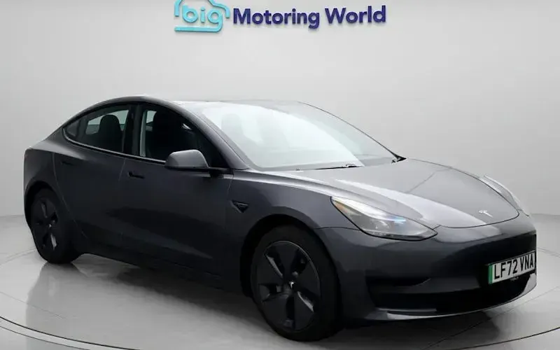 Used Tesla Model 3 Standard Range 180 kW (245 HP) 2022 Sedan