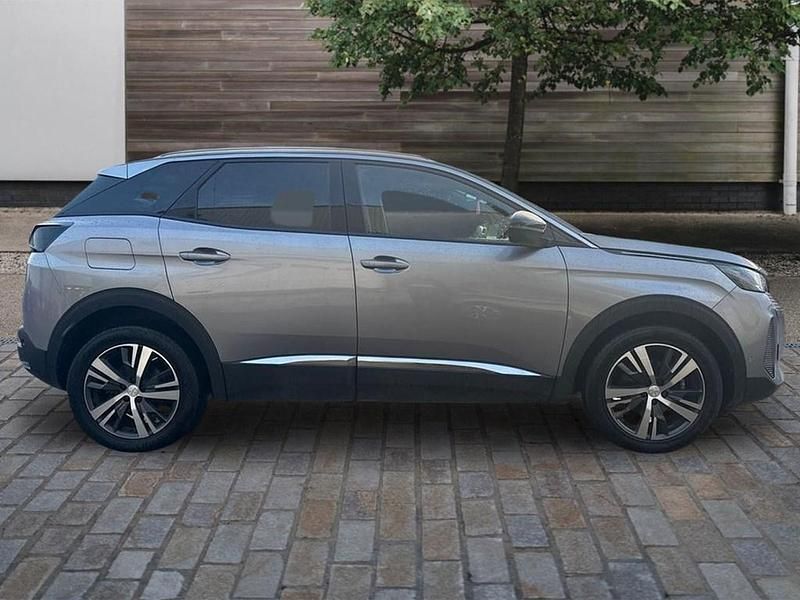 Used Peugeot 3008 Allure 131 HP (96 kW) 2023 Grey SUV