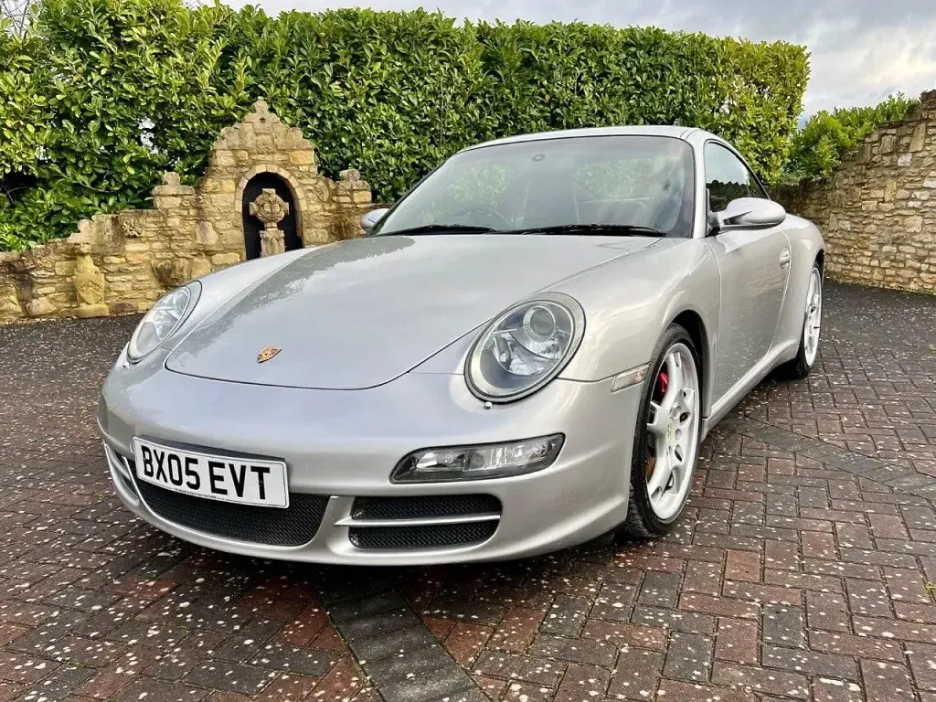 Used Porsche 911 355 HP (261 kW) 2005 Silver Coupe