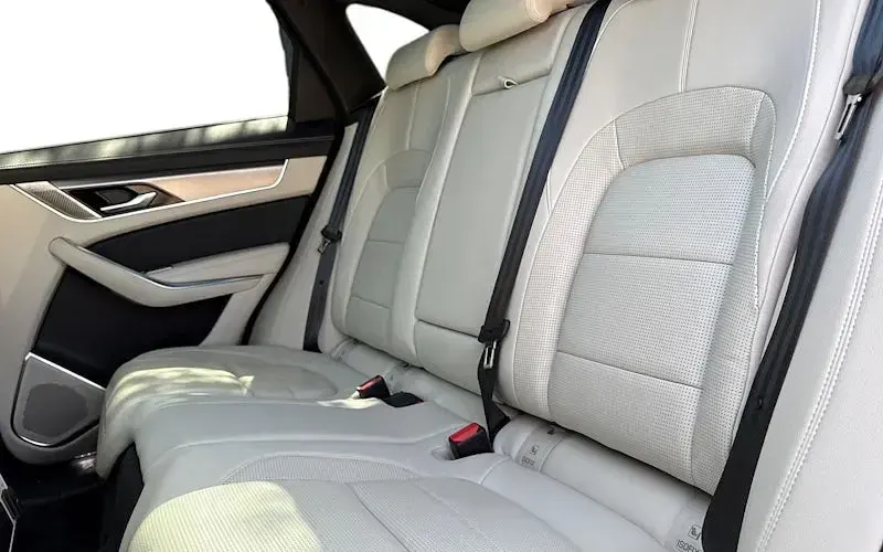 Used Jaguar F-Pace R-Dynamic 204 HP (150 kW) 2022 Blue SUV