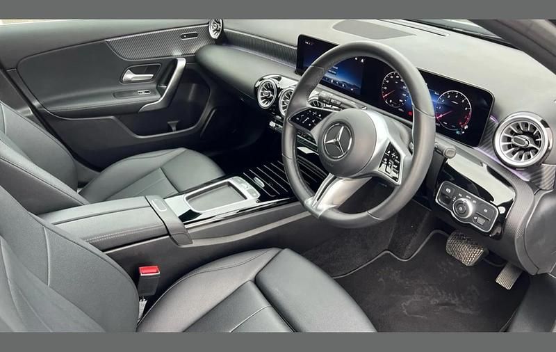 Used Mercedes A200 Executive 161 HP (118 kW) 2024 Black Hatchback