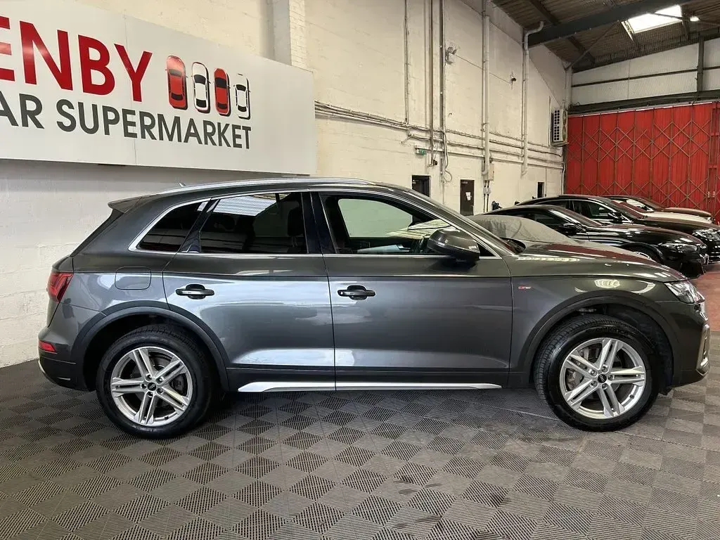 Used Audi Q5 S-Line 204 HP (150 kW) 2021 Grey SUV