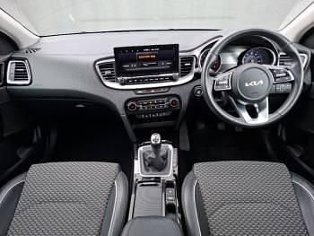 Used Kia XCeed 2024 Silver SUV